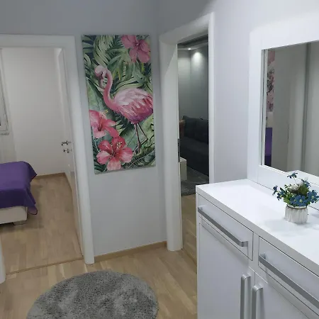 Sajra Apartamento *